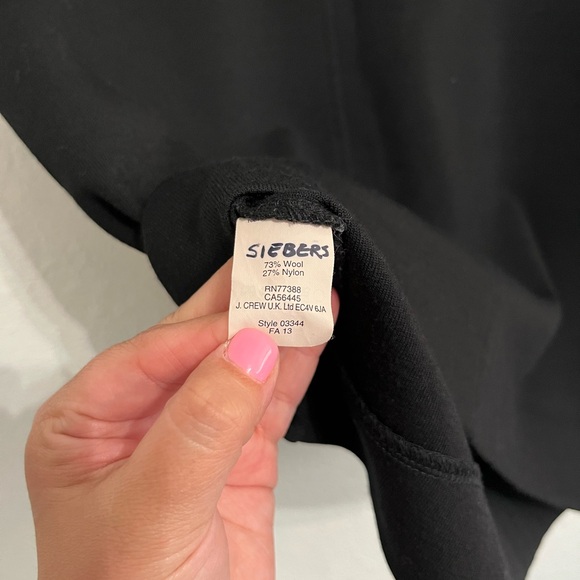 J Crew Solid Black Gold Zipper Accent Wool Blend Short Sleeve Shift Dress Size 2 - Picture 6 of 10